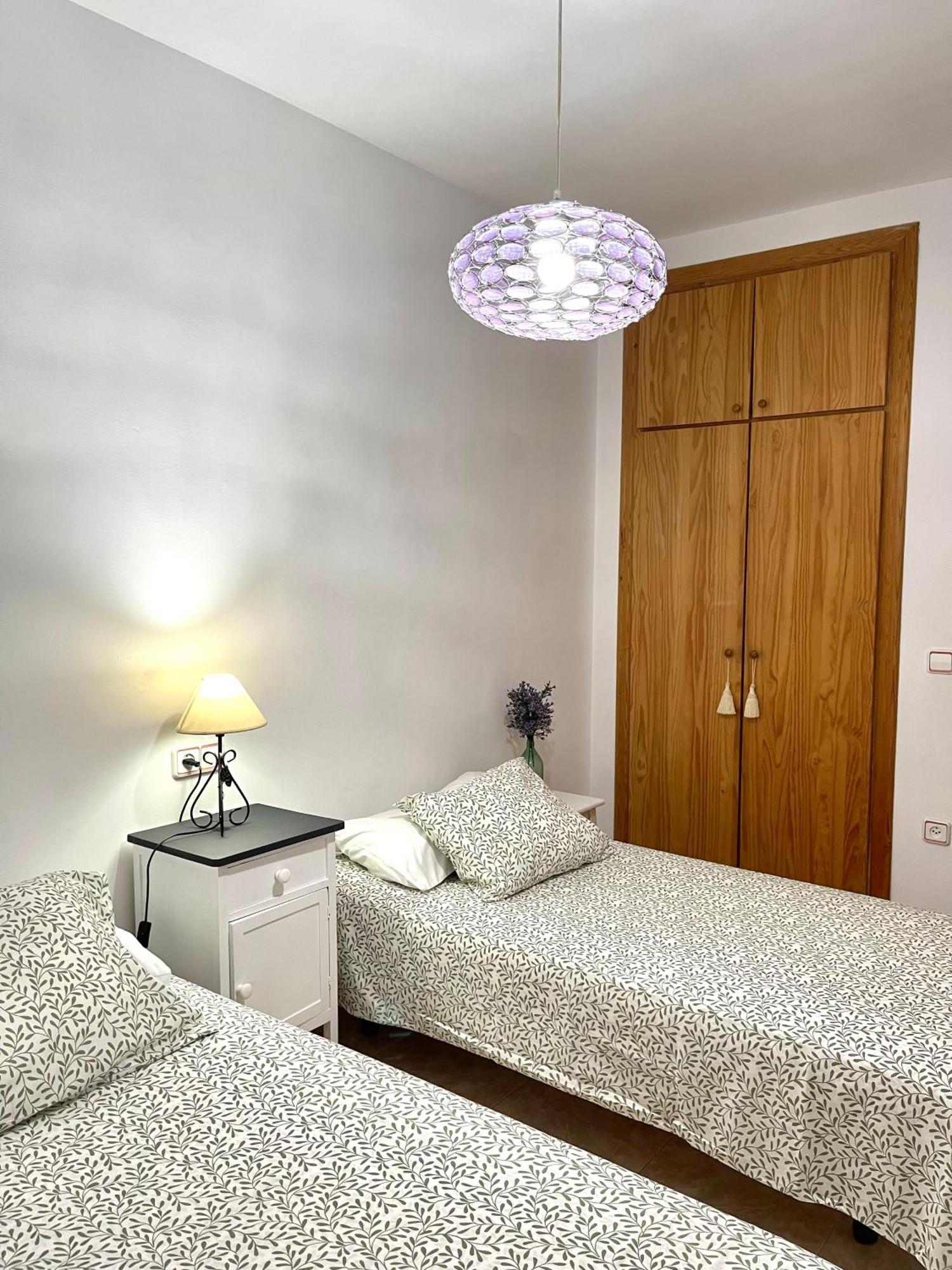 Alojamiento Turistico Casa Ela L'Aldea Luaran gambar