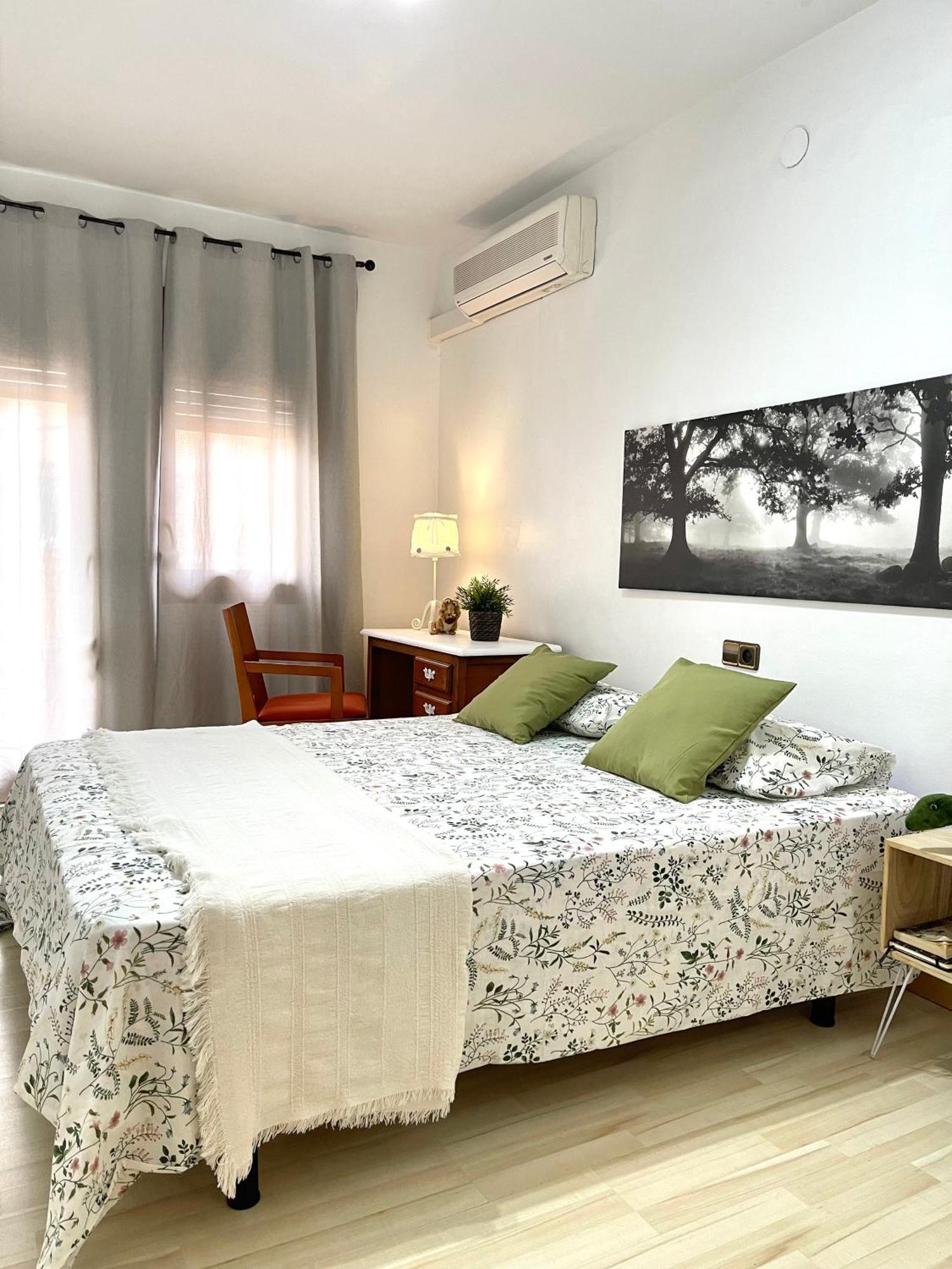 Alojamiento Turistico Casa Ela L'Aldea Luaran gambar